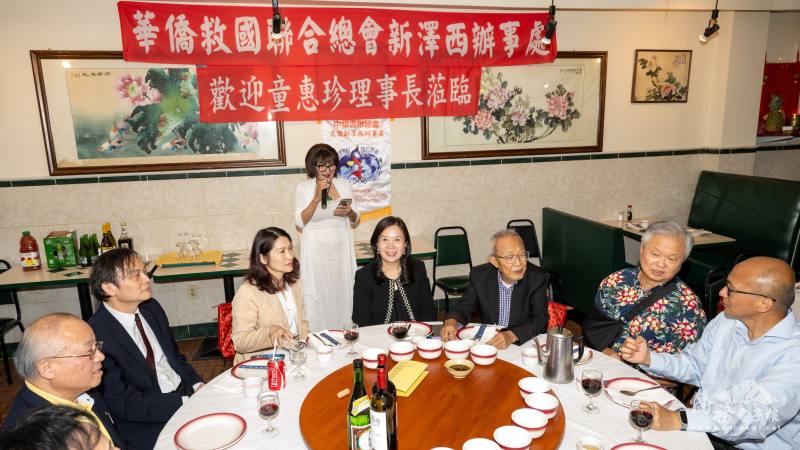 黃秀梅邀嘉賓一起為中華民國臺灣美好的將來努力奮鬥