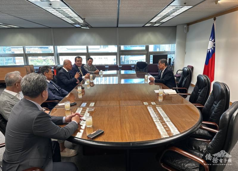 座談交流氣氛熱絡