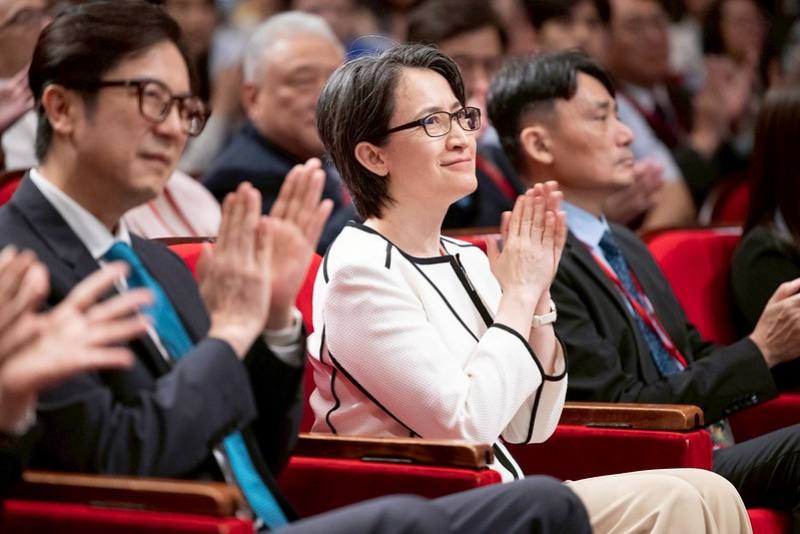 副總統出席臺灣保險卓越獎頒獎典禮　期勉保險業成為社會的穩健力量