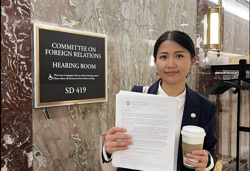 對台灣人公共事務會（FAPA）執行長蕭喬勻而言，在美國國會每次敲門、每場會面，即使徒勞，卻都是讓台灣在「議題海」中突圍的方式。圖攝於美國國會走廊