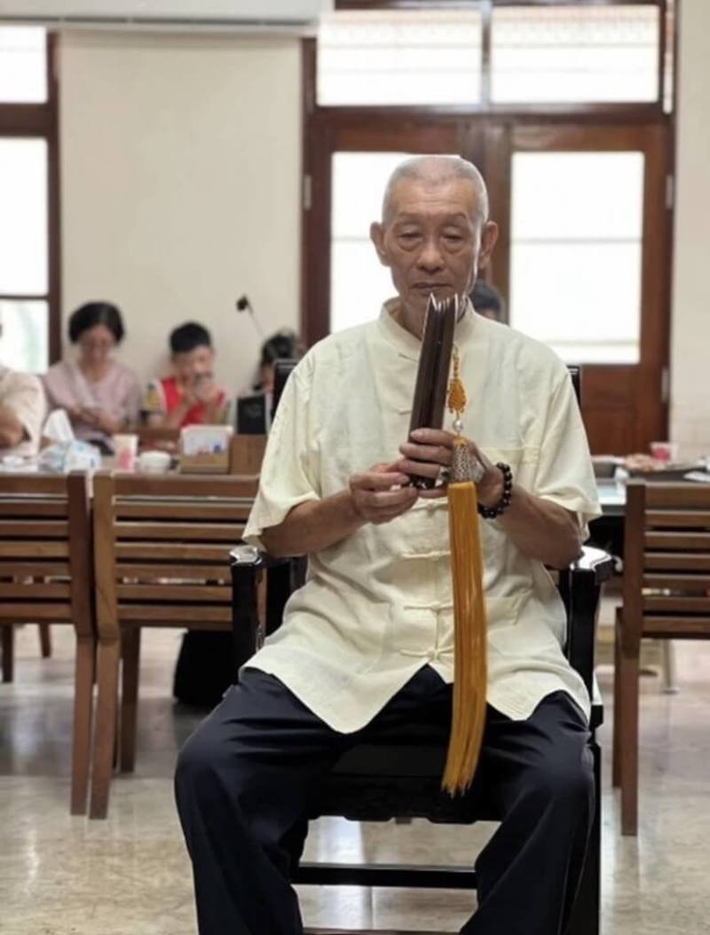 南管音樂是台灣極具代表性傳統表演藝術，台南市文化資產管理處日前公告認定南管藝師陳進財（圖）、黃美美為南管音樂保存者（台南市政府提供）