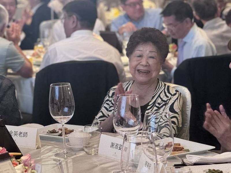 台灣金融暨銀行學會宣布啟動「金英講座」系列課程，圖為被譽為「台灣金融教母」的遠東商銀董事長侯金英（台灣金融暨銀行學會提供）