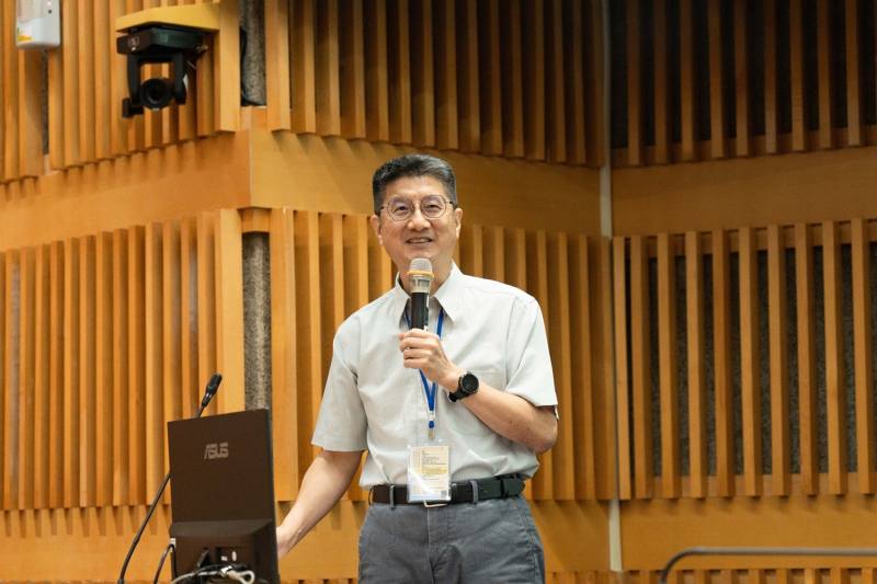 資深卸任主任東海大學鄭怡世前主任分享