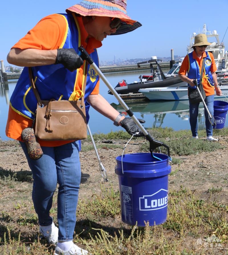 獅友發揮愛心参與公益活動。