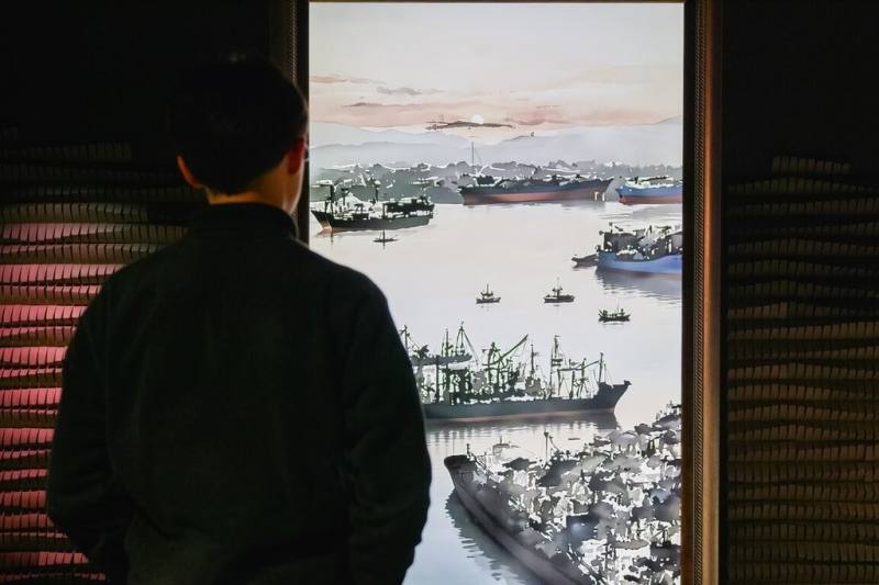 工研院1日宣布，與故宮共同打造「AI藝廊－城市畫卷」新媒體展件，以經典藝術作品，結合AI動態生成與超擬真顯示技術，打造出結合科技與藝術的沉浸式互動體驗。（工研院提供）