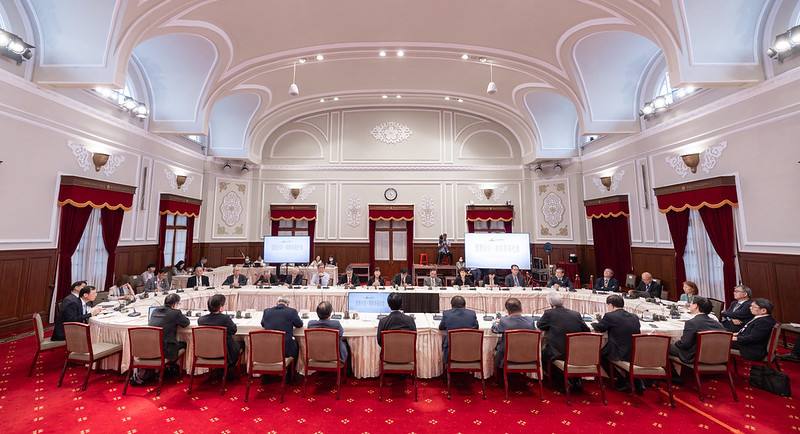 總統主持「健康台灣推動委員會第5次委員會議」