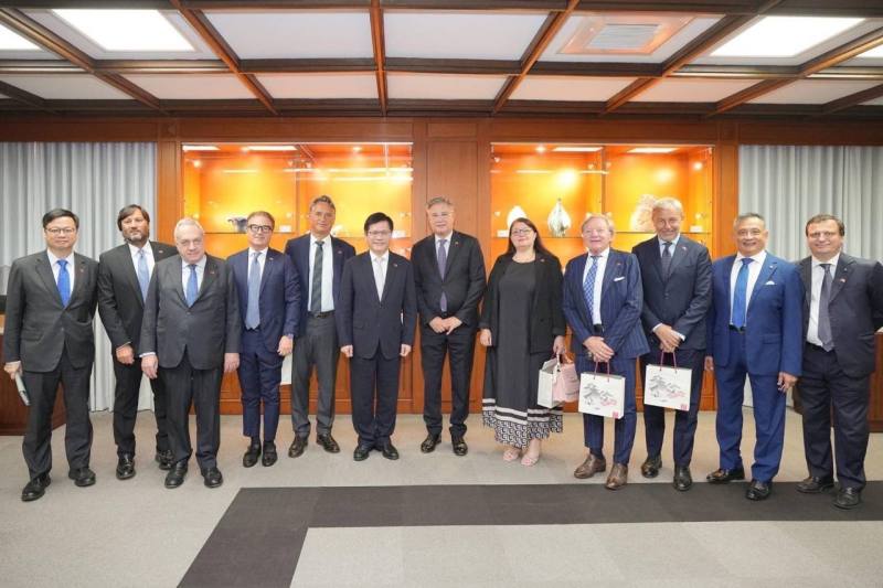 外交部長林佳龍歡迎義大利國會友台協會訪團。