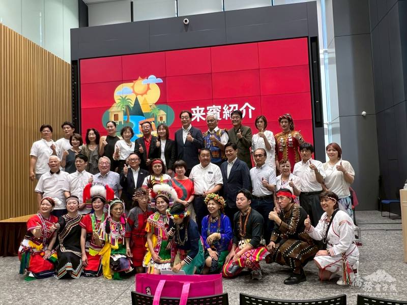 參加及表演人員合照