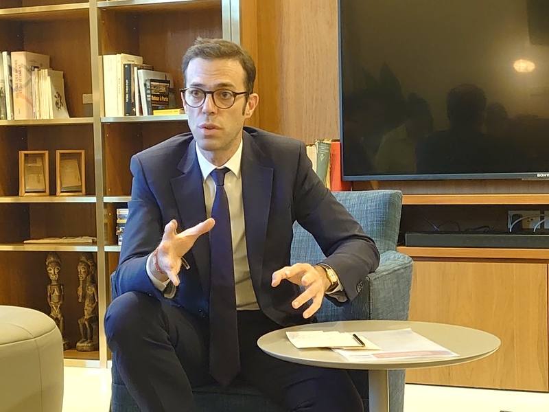 法國駐台代表、法國在台協會主任龍燁（Paris Frank）5日接受媒體訪問表示，今年參加SEMICON Taiwan國際半導體展的法國企業數量將創下史上最高紀錄，將至少有15家。