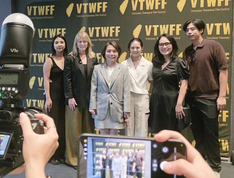 第19屆溫哥華台灣電影節開幕，多名政要嘉賓成為鎂光燈焦點，眾人喜見透過電影佳作進一步認識美麗台灣