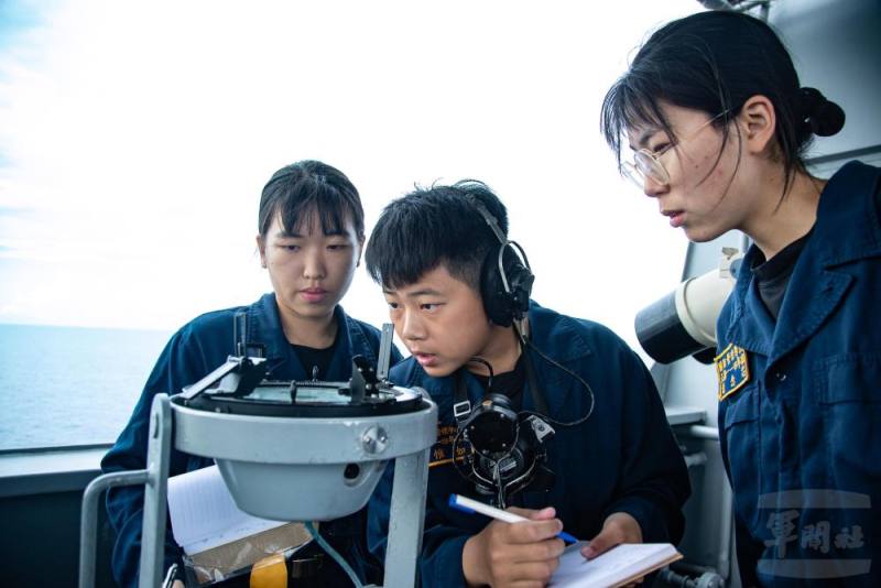 官校學生透過實際操作，提升航海實務經驗