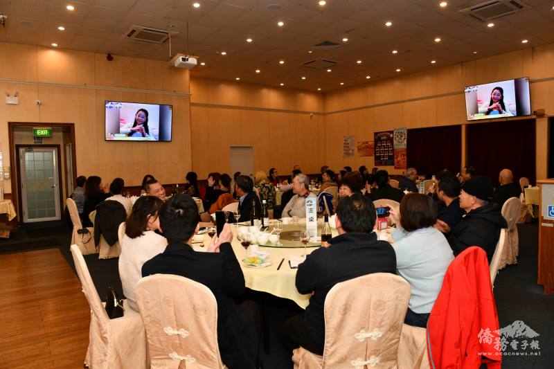 僑領子女透過鏡頭表達對父親的敬愛，讓現場充滿濃厚親情與感動