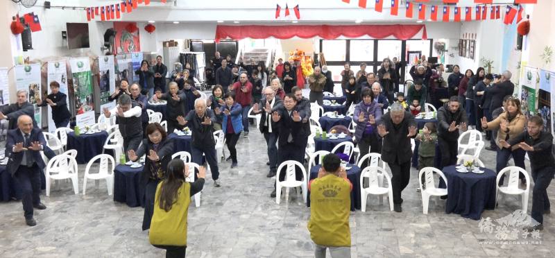 以經文帶動強健身心