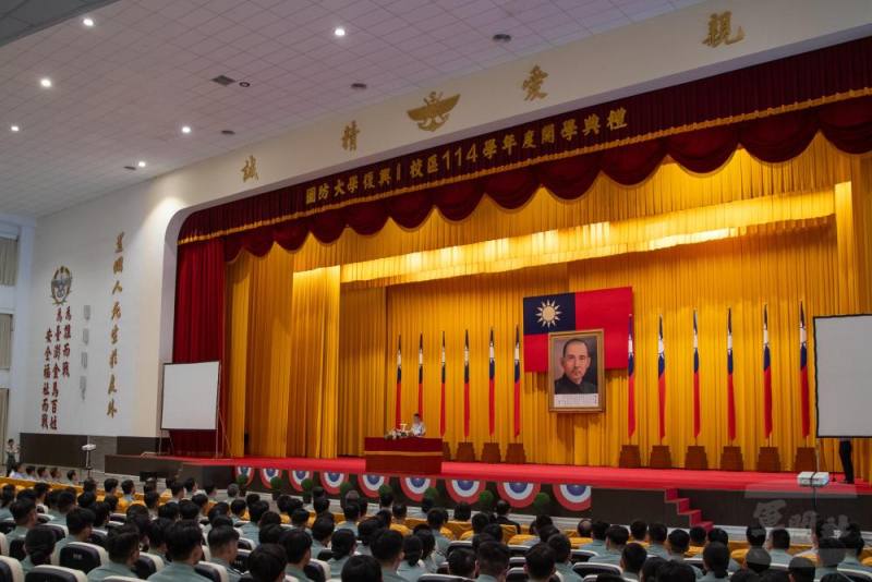 國防大學8日在復興崗校區舉行114學年度開學典禮。（軍聞社記者王進福攝）