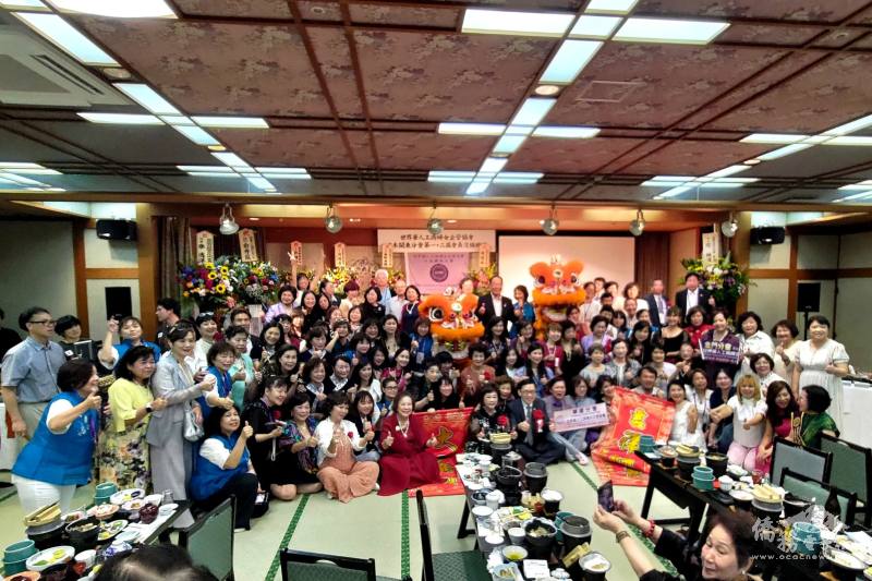懇親會合照