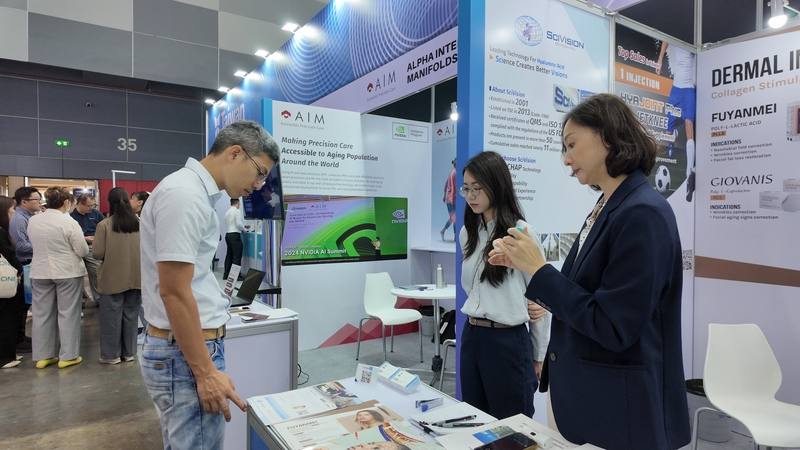 台灣業者參加亞洲醫療器材展，展現AI和數位創新轉型醫療，呈現台灣多元的醫療產業供應鏈