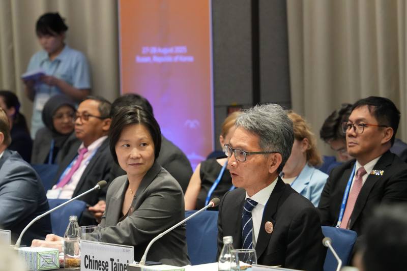 Vice Minister of Economic Affairs Lai Attends the 15th APEC Energy Ministerial Meeting