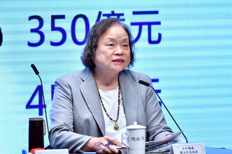 行政院主計總處主計長陳淑姿
