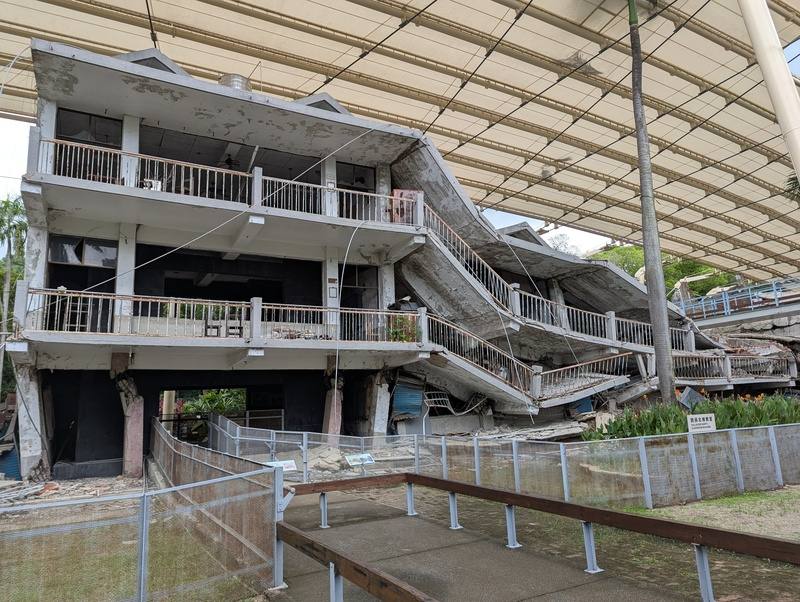 9月21日是國家防災日，科博館921地震教育園區今年以「防災特區」為主題推出系列活動，圖為園區內保留的遺址