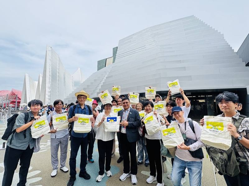 彰化縣長王惠美為迎接10月在彰化舉辦的「2025台灣設計展」，14日率團參訪大阪世博參訪被稱為「台灣館」的TECH WORLD館及多座展館，期盼借鏡各國豐富經驗，為2025台灣設計展汲取國際能量
