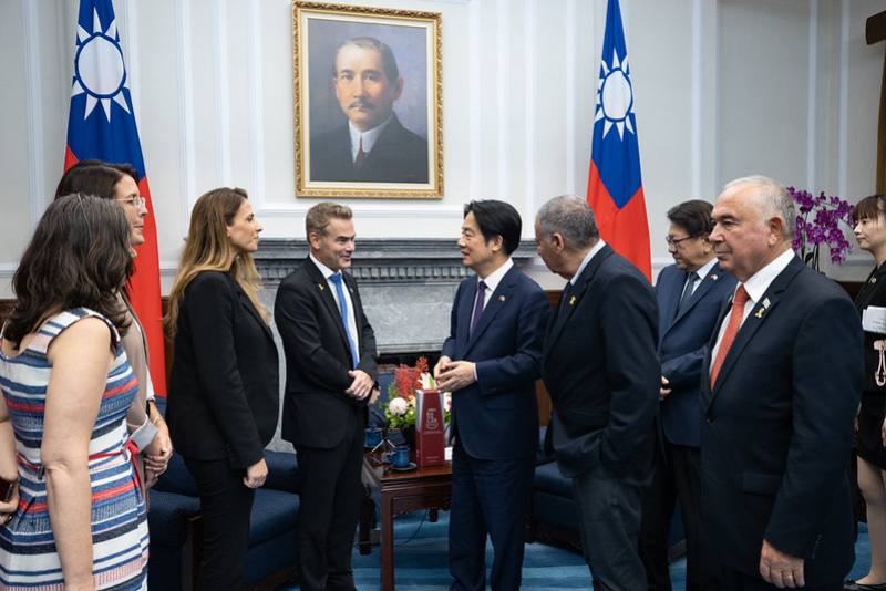 總統接見「以色列國會友台小組主席杜伯斯基訪問團」