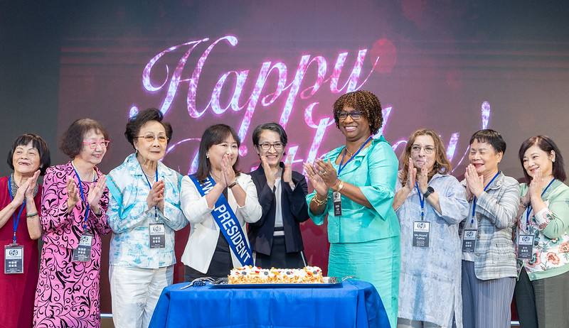 蕭美琴副總統16日上午出席「台北國際婦女協會75屆週年慶祝暨9月份會員大會」