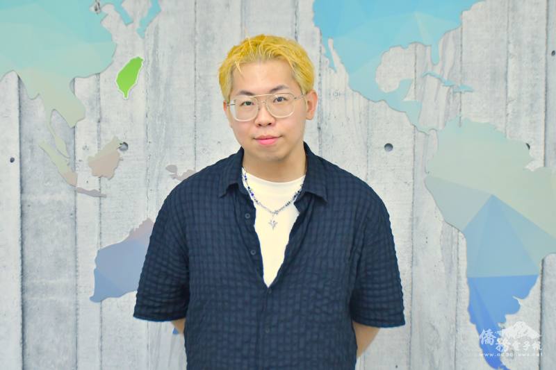 114年於菲律賓納卯東南亞基督教學院服替代役的鄭品佑，活潑的教學風格深受學生喜愛