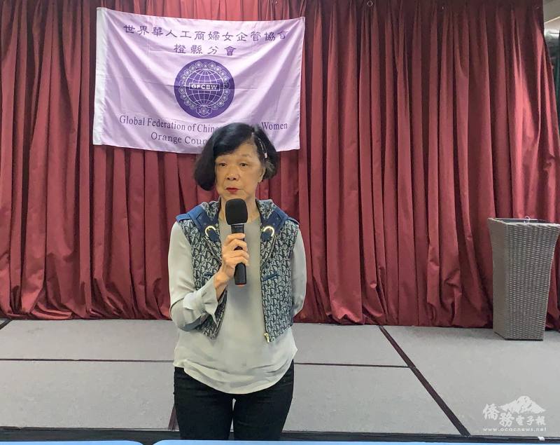 復健醫學與物理醫學博士黃陳淑桂主講「腰酸背痛的保健 ~ 肌少症的認知與應對」。