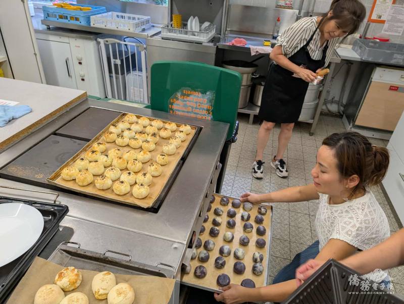 手作糕餅出爐