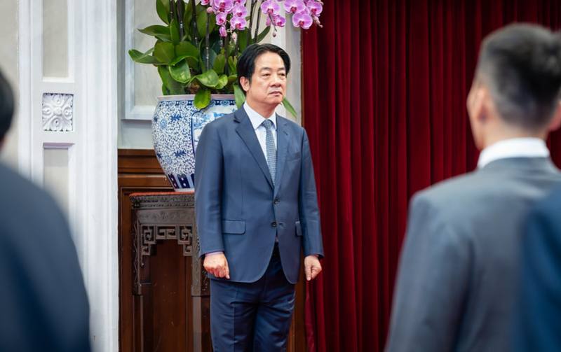 總統主持「新任行政院、考試院、總統府、國家安全會議政務人員及駐外大使宣誓典禮」