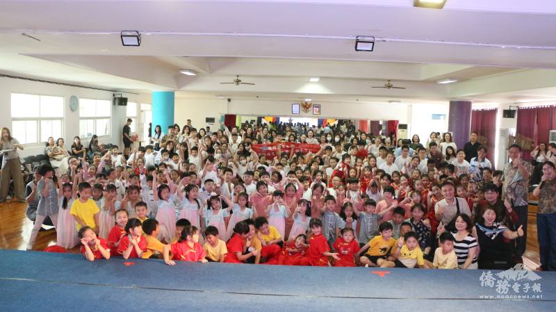 全體師生大合照