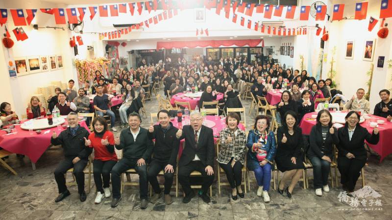 慶祝教師節活動全體大合照