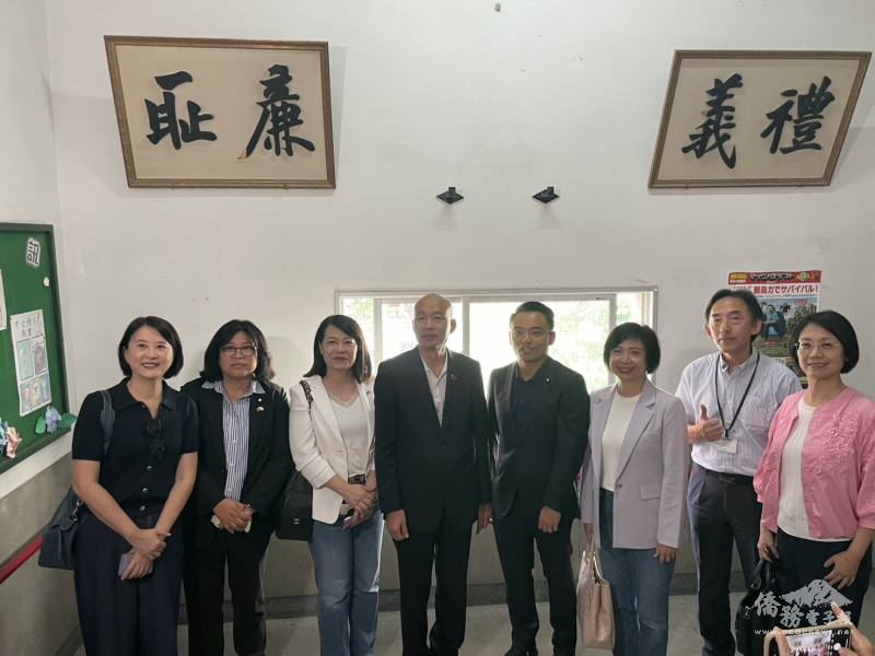 韓國瑜對大阪中華學校堅持教導學生禮義廉恥非常感動