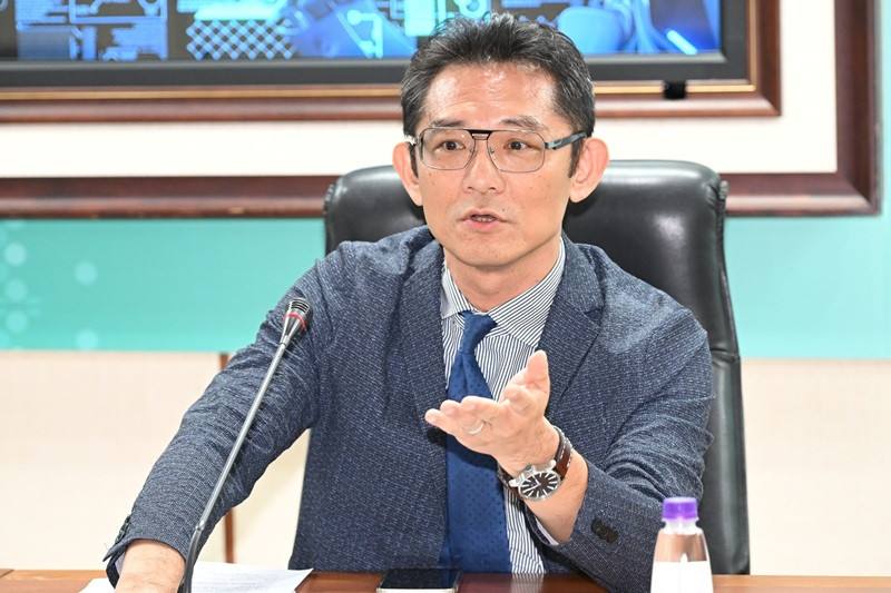 經濟部產業技術司司長郭肇中今日主持「產業技術布局AI應用躍昇」記者會，宣布啟動AI應用躍昇計畫，將結合法人技術能量與公協會合作，加速人工智慧在產業落地應用，協助更多業者導入AI、提升競爭力。