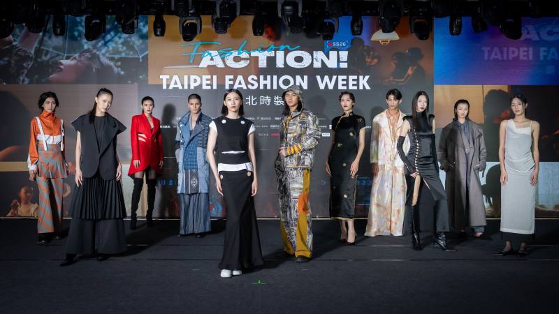 「臺北時裝週SS26」即將揭幕，模特兒展示品牌秀服裝（左起）INFDARK、INMORIES、、Horse Lai、Story Wear、CHARINYEH、Daniel Wong、HANSEN ATELIER、WEITZUYUAN、JENN LEE、Yentity、01 WOOMIN。