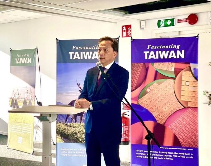 駐瑞典代表谷瑞生將前往德國就任，在9月26日的歡送會上，他表示台灣需要國際各方聲援與支持，期能為全球和平、穩定、繁榮共同作出貢獻。（駐瑞典代表處提供）