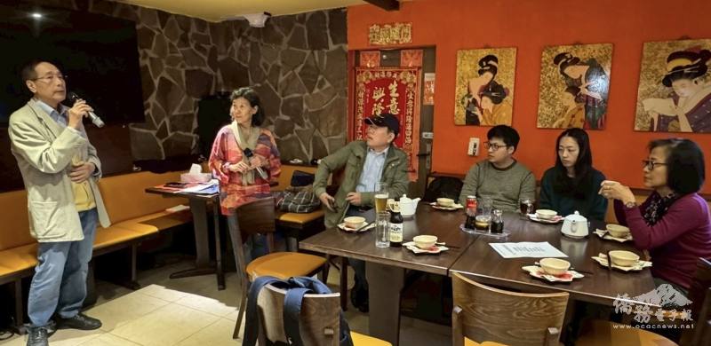 會長王錩文致詞，感謝僑委會支持與會員的長期奉獻，並介紹近期活動規劃