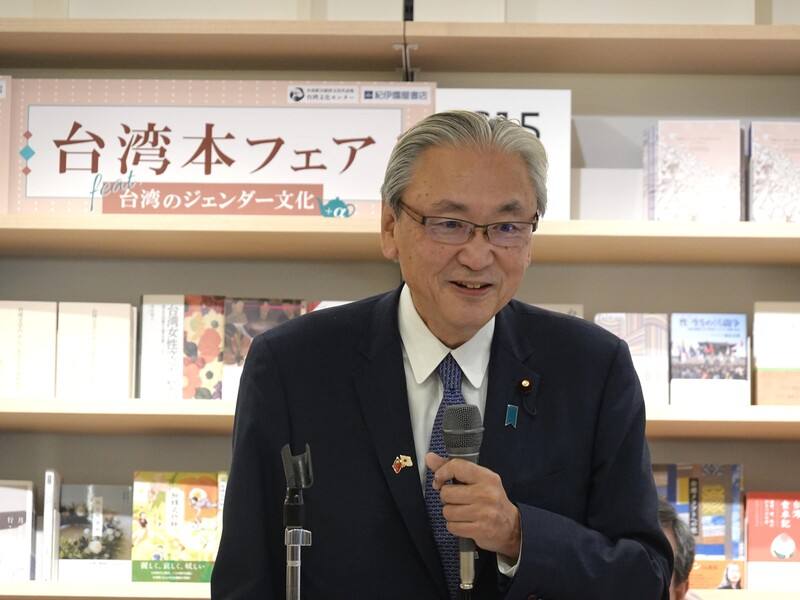自民黨新任黨主席高市早苗即將成為日本第一位女首相。對台灣極友好的日本跨黨派國會議員組成的「日華議員懇談會」會長古屋圭司6日對台媒表示，「高市與台灣的關係非常密切，是日華議員懇談會幹部之一」