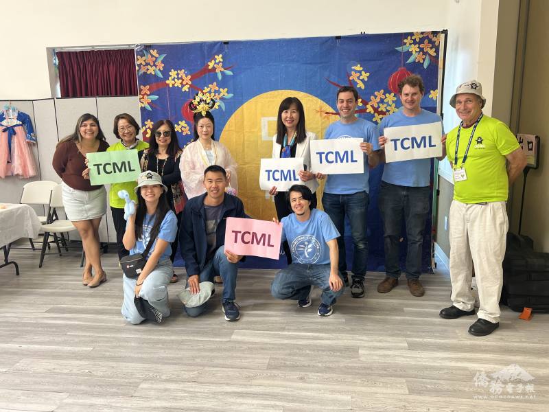 TCML學員歡慶中秋