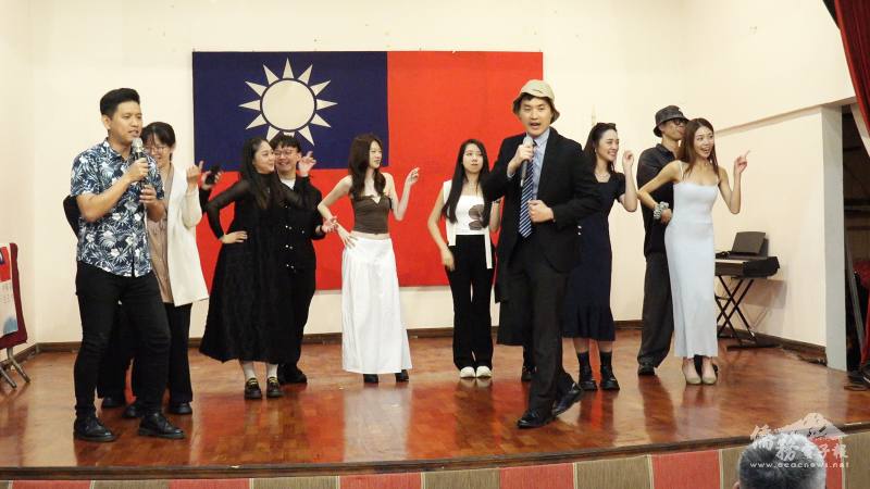 國慶文化訪問團與阿根廷僑民同樂