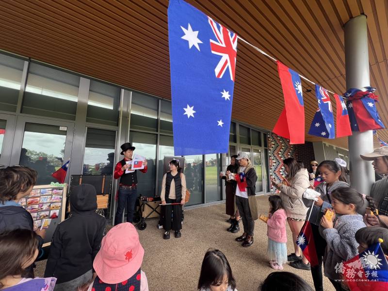 結合國慶特色的魔術表演