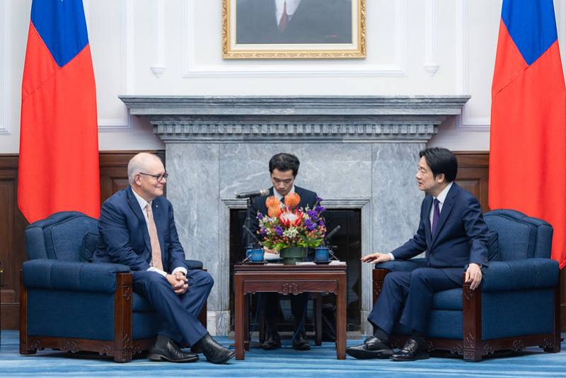 總統接見「2025台北安全對話」與會外賓