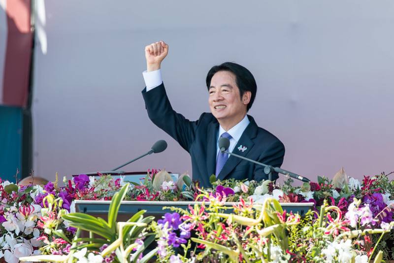 President Lai Ching-te on the morning of October 10 attended the ROC’s 114th Double Tenth National Day Celebration in the plaza fronting the Presidential Office Building, and delivered an address titled “A New Taiwan Rises in a Time of Change.”

A trans