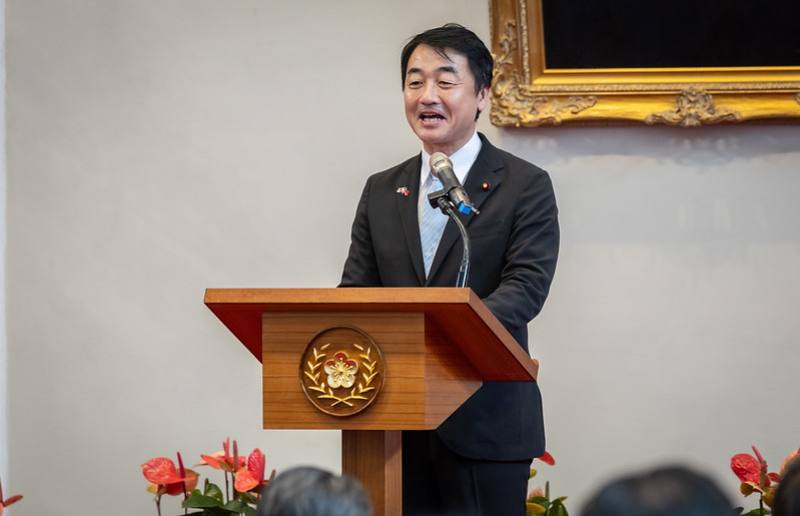 Japanese House of Representatives Member Sasaki Hajime delivers remarks on behalf of Japan-ROC Diet Members’ Consultative Council Chairman Furuya Keiji.