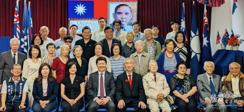 慶祝中華民國114年國慶茶會合影