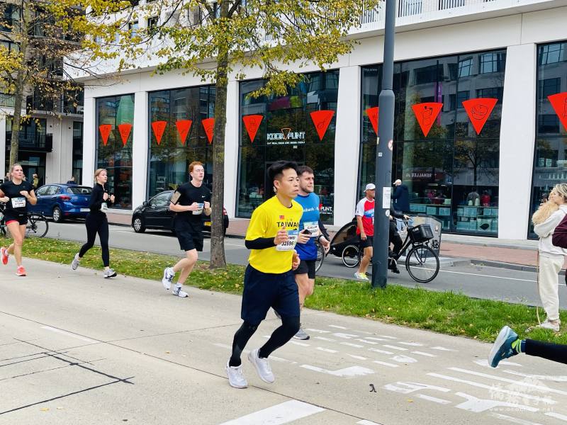 TCML-南荷臺灣廠商聯誼會組「Team Taiwan」，參加安多芬年度馬拉松國際賽事Run for Taiwan