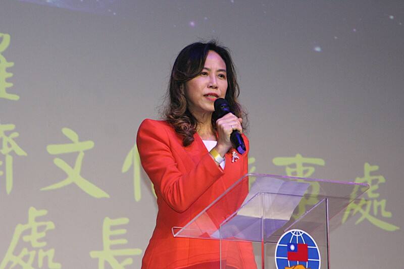 僑委會邀請「當代樂坊」國慶文化訪問團，11日在巴西聖保羅盛大演出，駐聖保羅處長朱怡靜致詞表示，這是「當代樂坊」首次踏足南美洲，為聖保羅注入濃厚的文化藝術能量