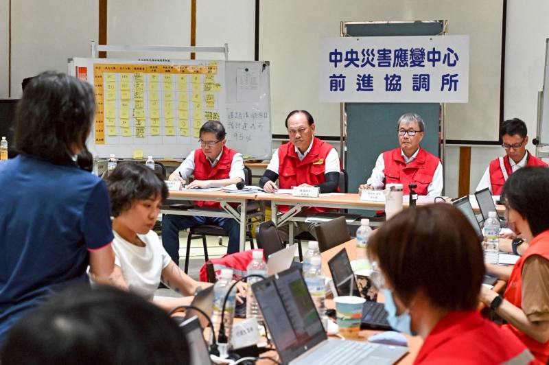 中央災害應變中心前進協調所第38次工作會報後記者會