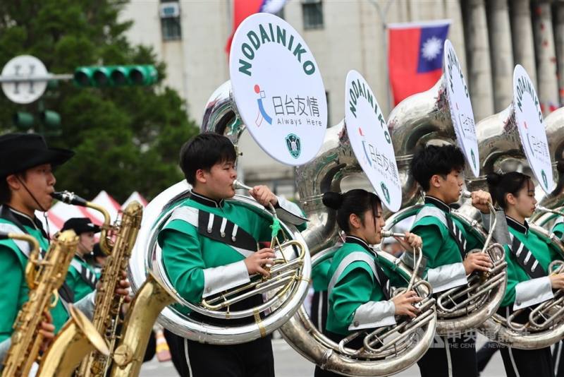 有「翡翠騎士」稱號的日本東京農業大學第二高等學校吹奏樂部曾在2023年國慶大會中帶來演出。（中央社檔案照片）