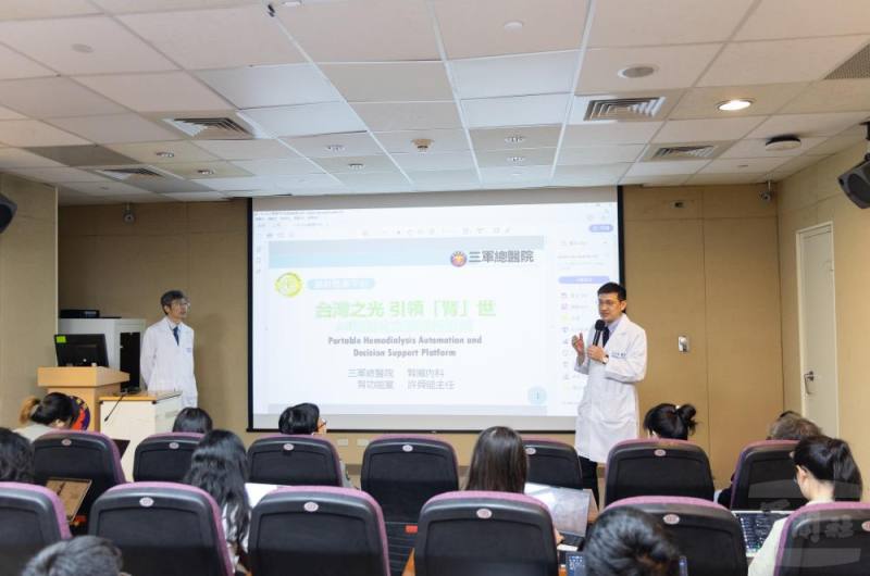 腎臟內科宋志建主任說明智慧醫療